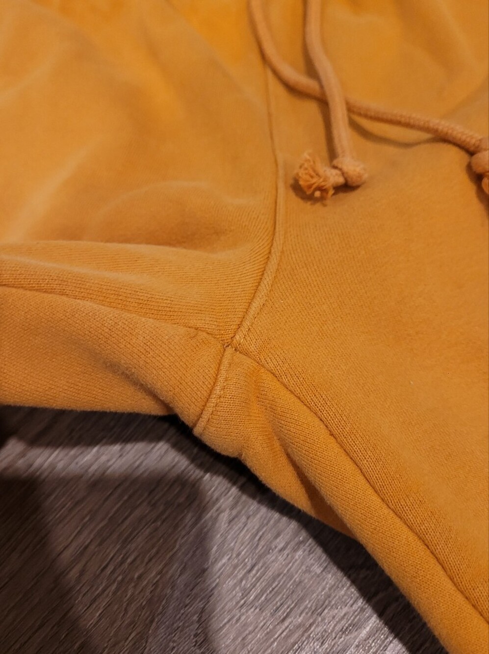 Aritzia Tna Cozy Fleece Boyfriend Sweatpants Yellow M - Picture 7 of 11